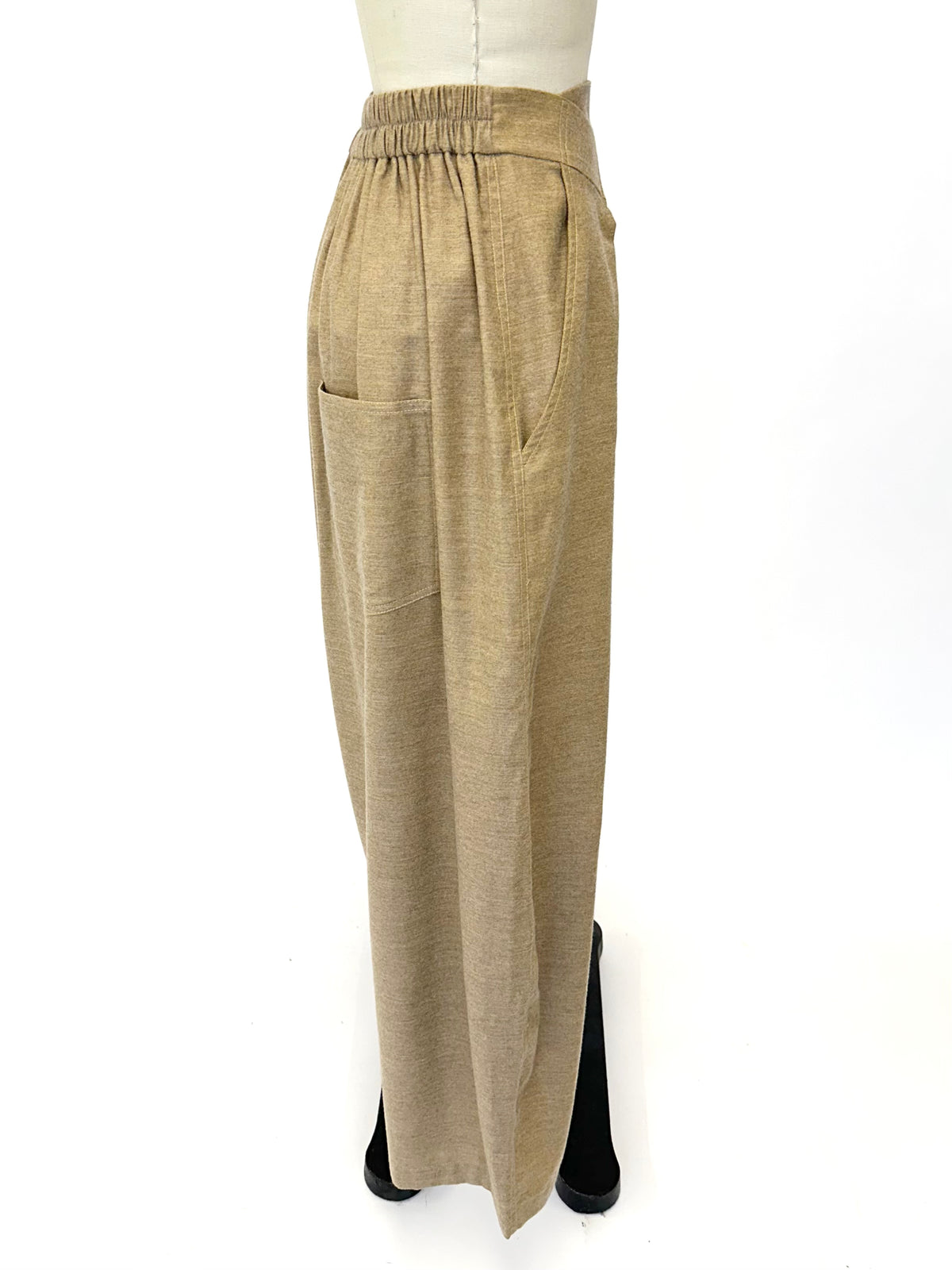 Mónica Cordera Curve Pleated Pants | Mercy Vintage