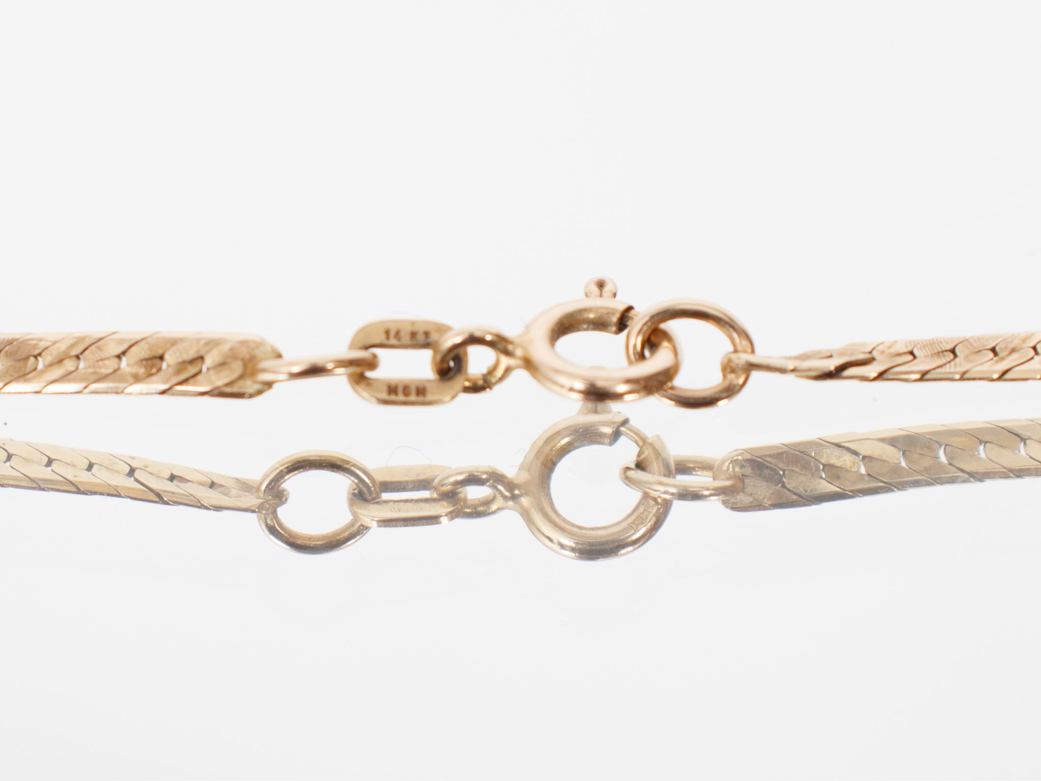14K Etched Herringbone Chain Necklace