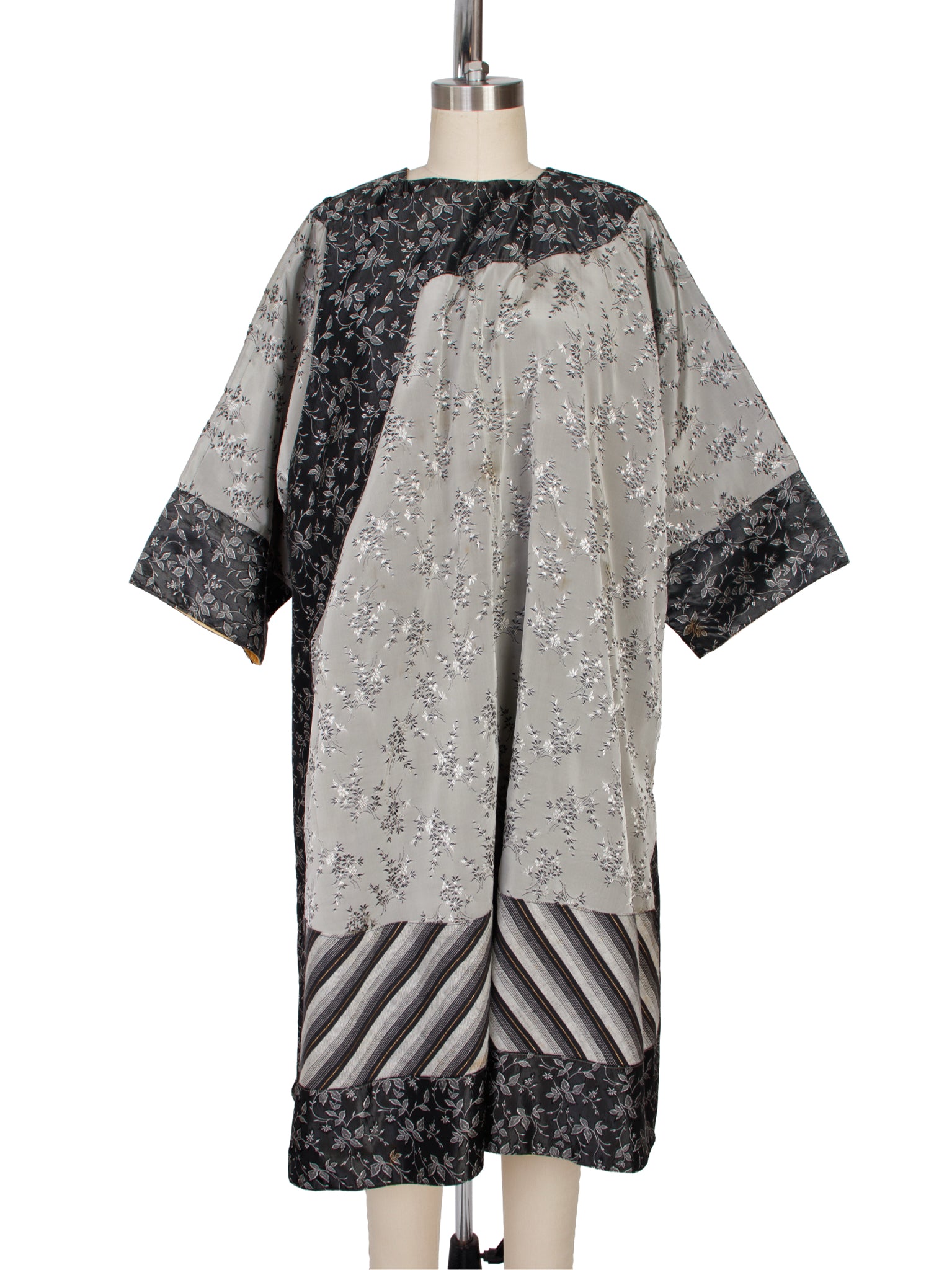Silk Floral Embroidered Robe