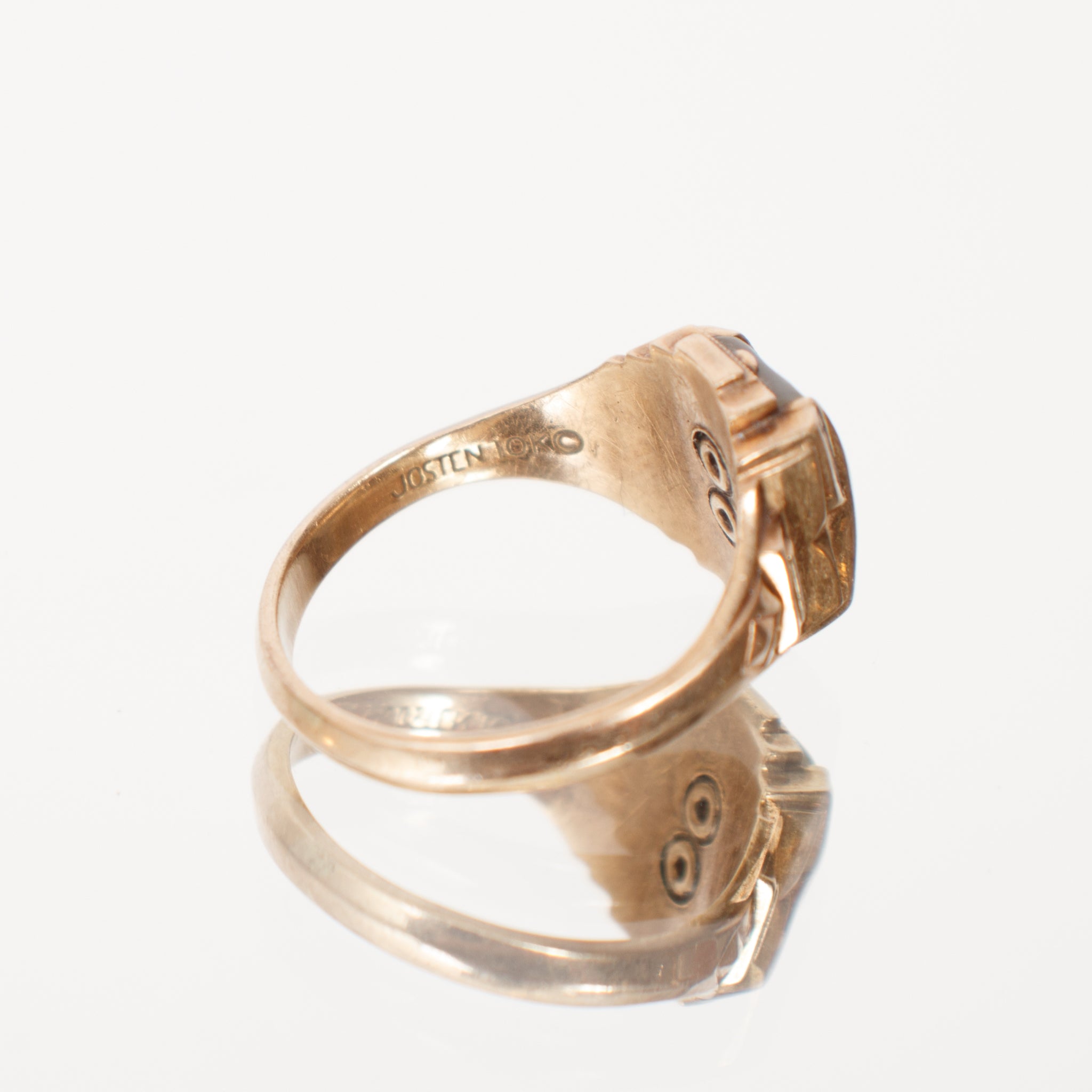 Josten 10K Gold & Mother of Pearl Class of '69 Ring – Mercy Vintage