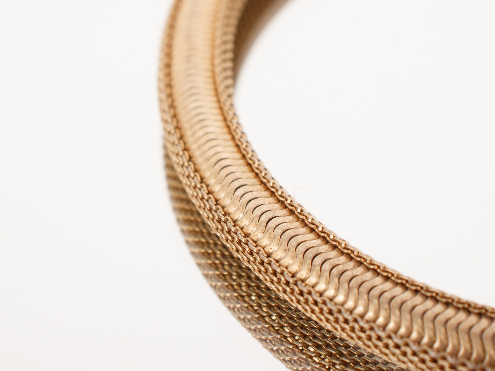 1970s Costume Mesh & Snake Chain Choker