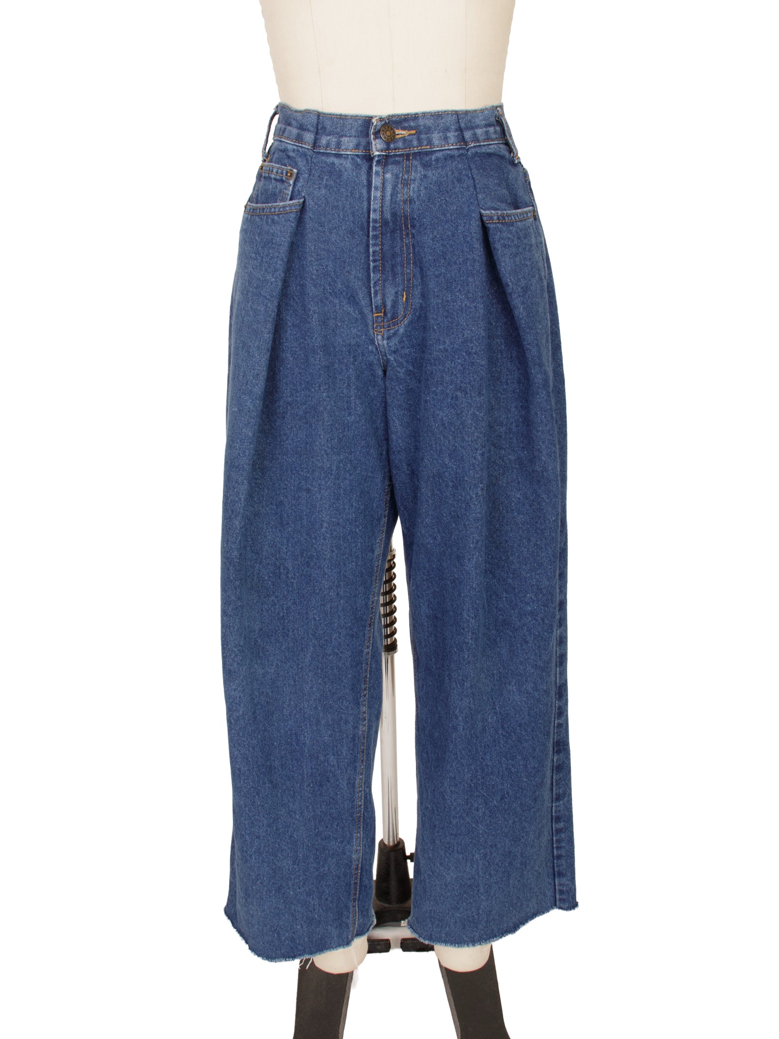 Proche Upcycled Front Pleat Jeans