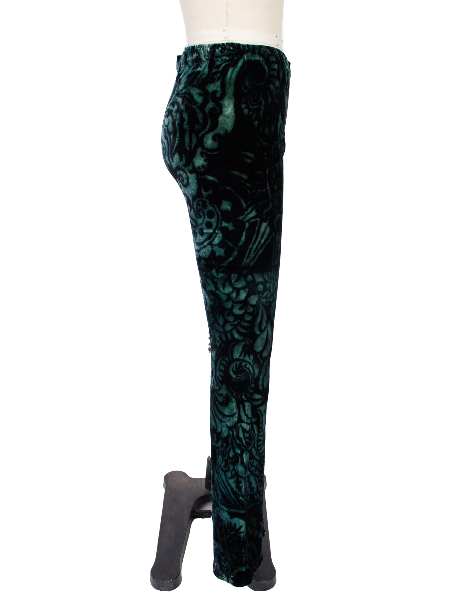 Darbury Stenderu Silk Velvet Dyed Pants