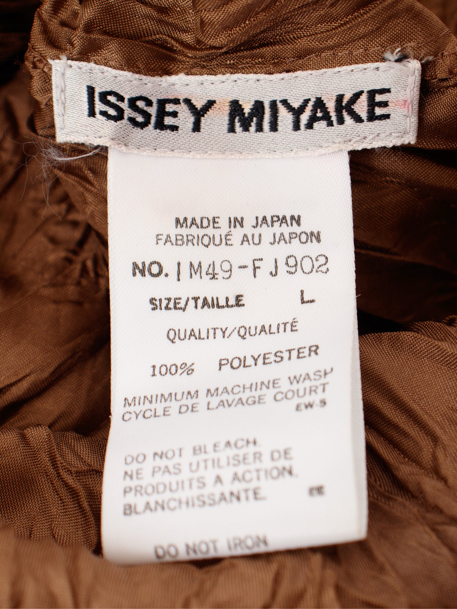 1990s Issey Miyake Crinkle Plisse Top – Mercy Vintage
