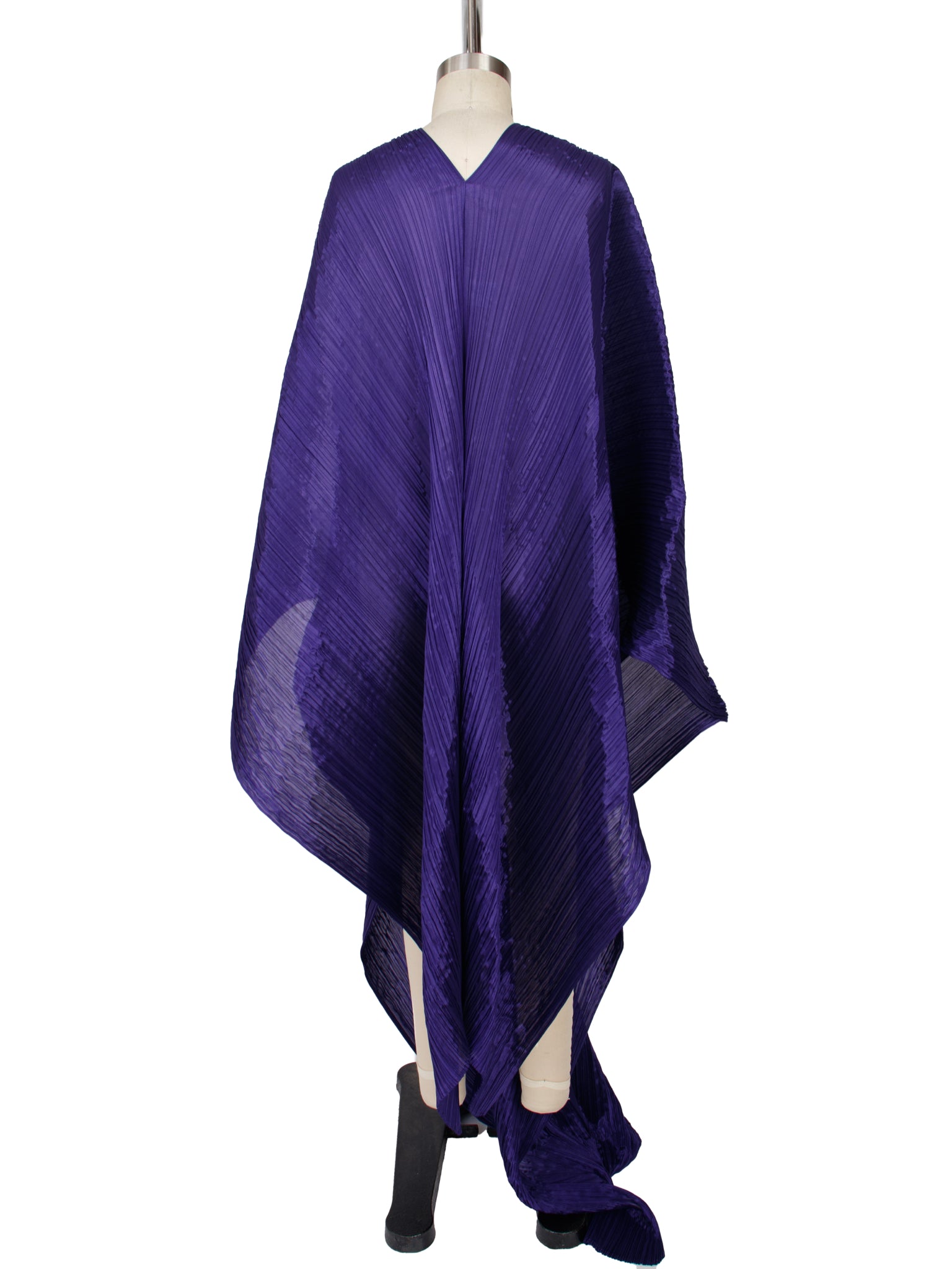 2025 Pleats Please November Madam T