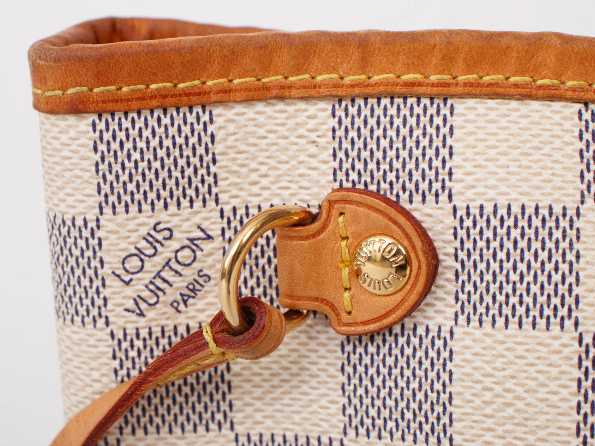 Louis Vuitton MM Damier Azur Medium Neverfull*