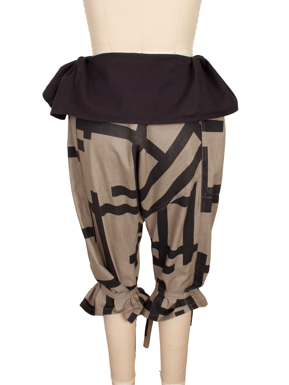 Sou Sou Hakama Tie Printed Pants