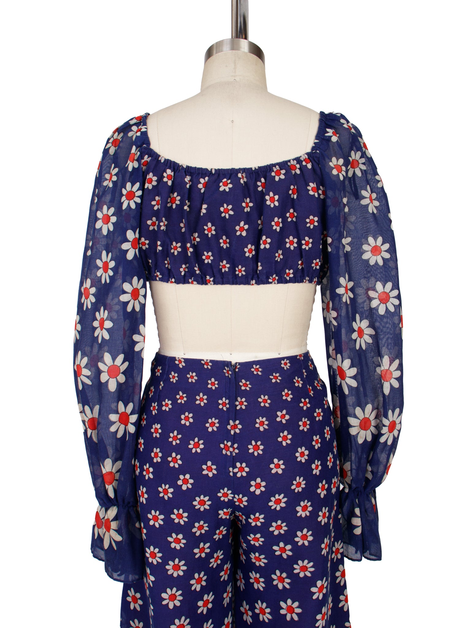 1970s Totique Daisy Print Pant Set