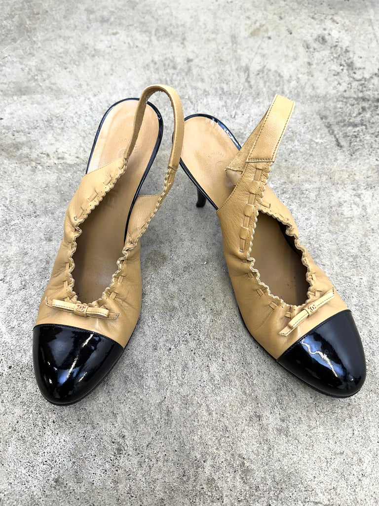 Chanel Beige Mesh Logo Slingback Heels – Treasures of NYC