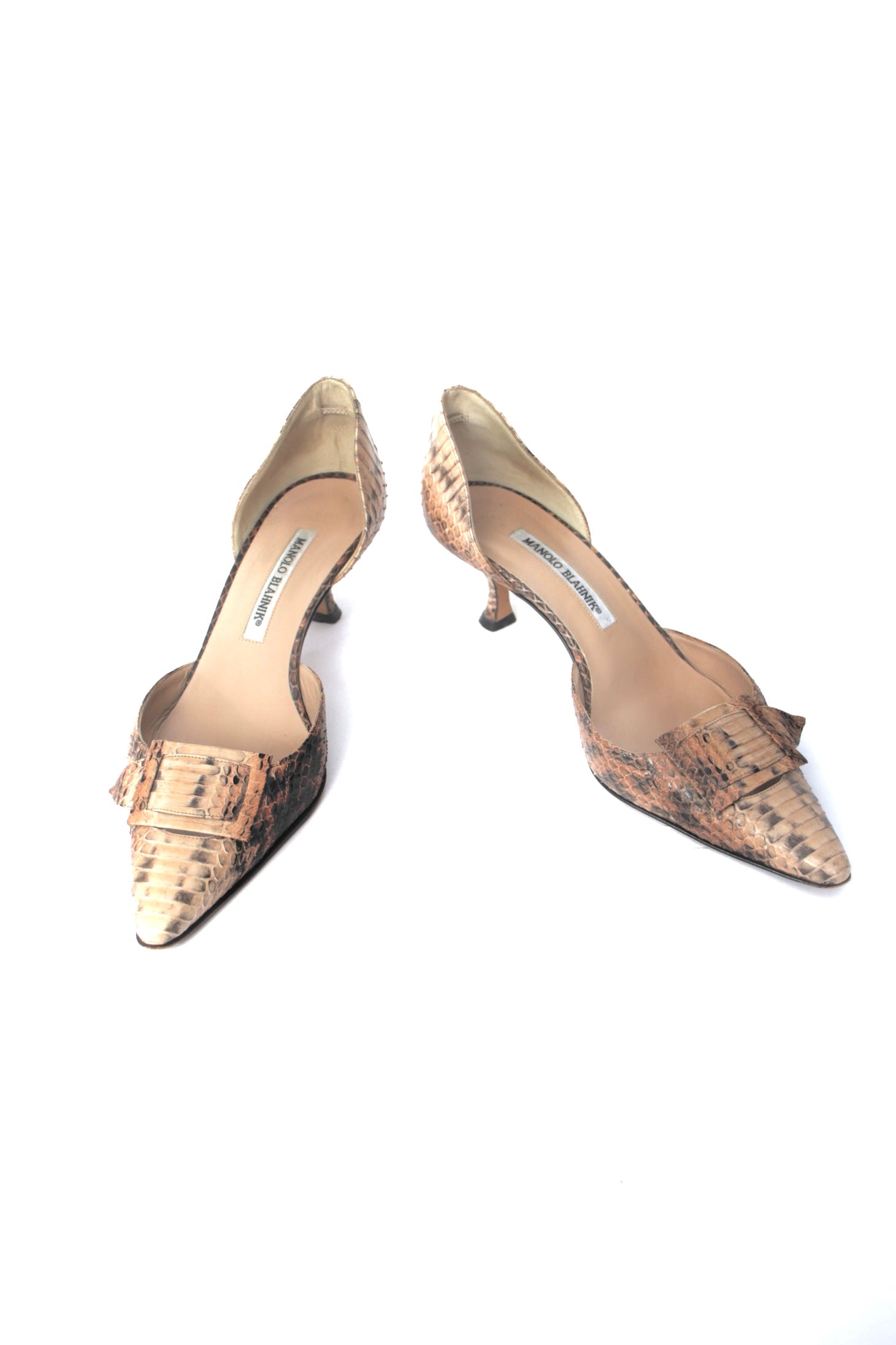 MANOLO BLAHNIK ベージュ ハイヒール　ポインテッドトゥ MANOLO BLAHNIK Pale Gold D'Orsay Point Toe Ankle Strap Heel