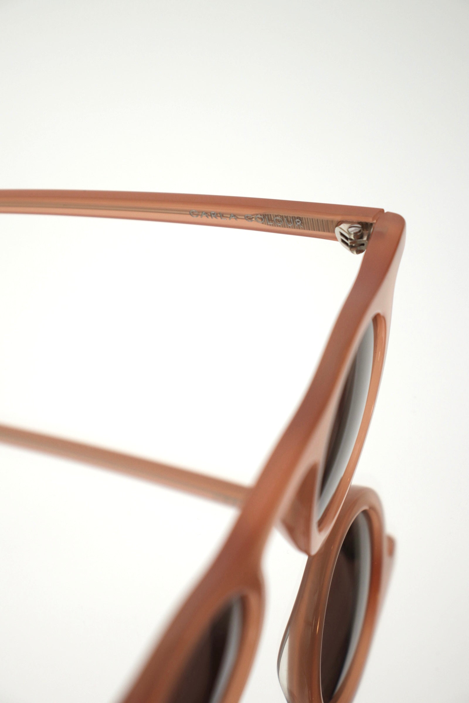 Carla Colour Lind Momo Sunglasses | Mercy Vintage