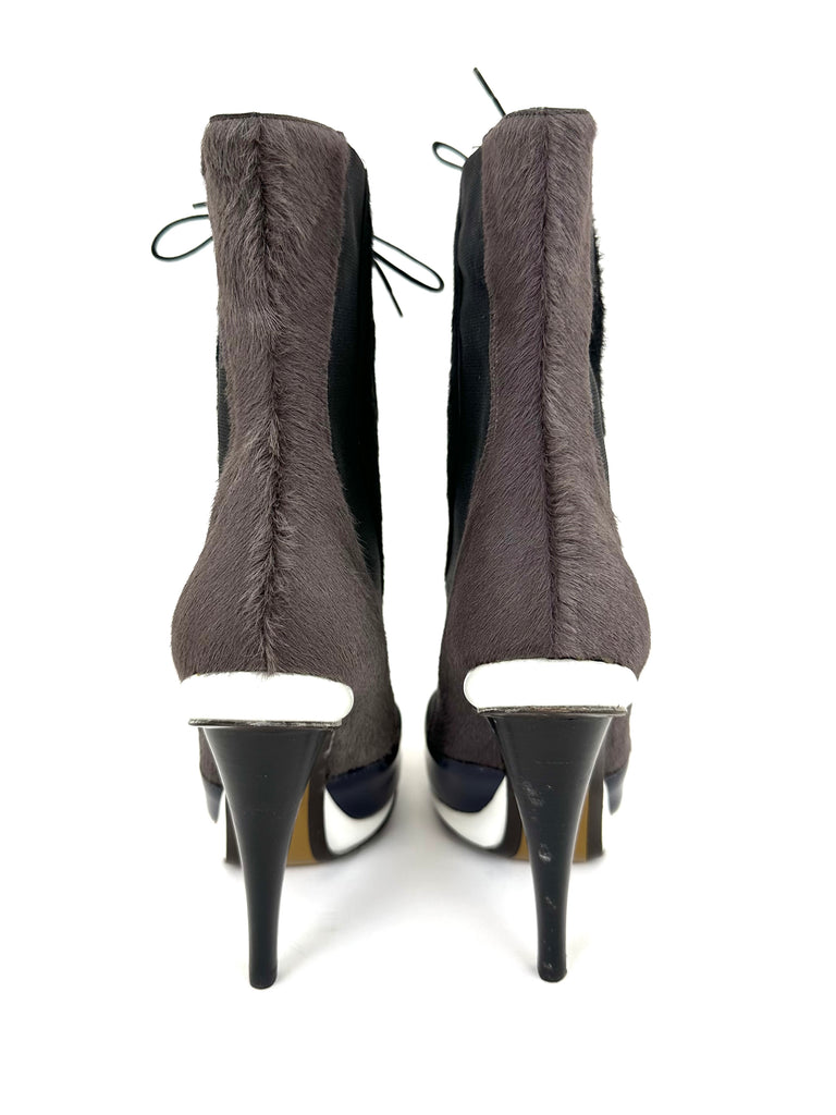 Fendi tronchetto bootie sales