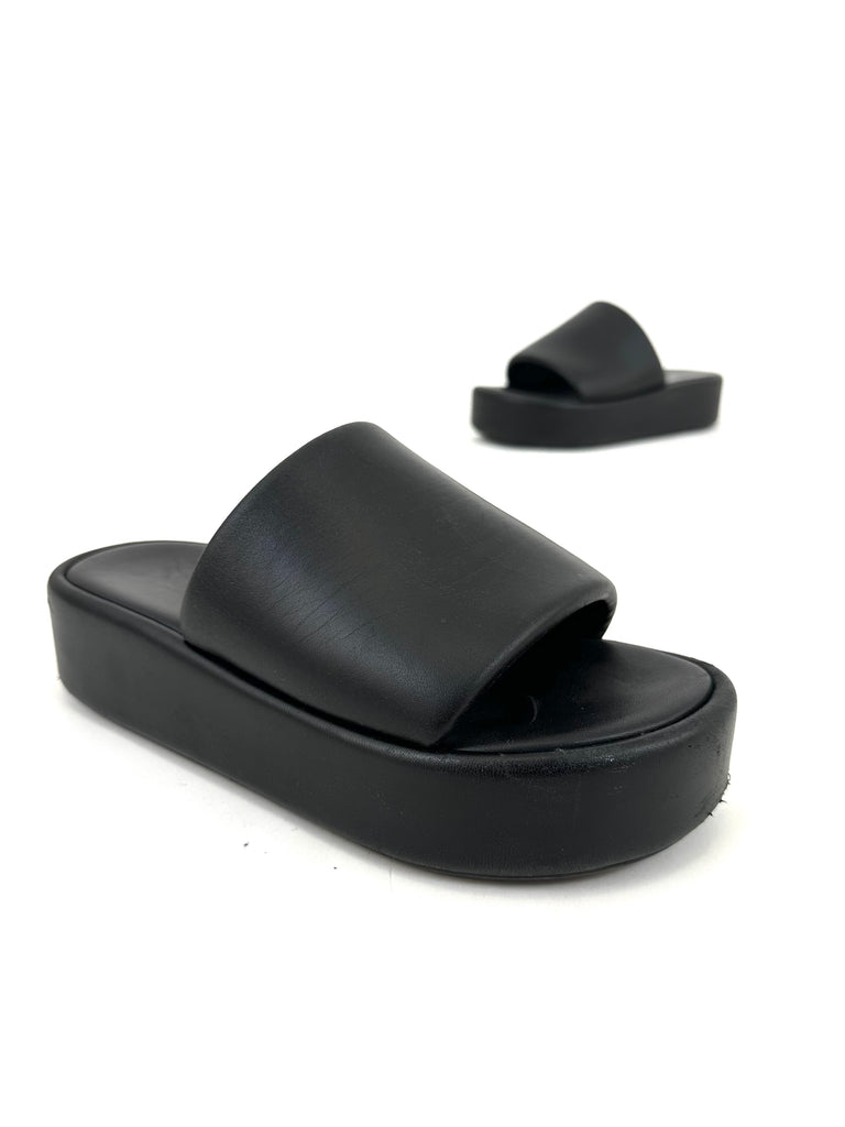 Balenciaga Rise Leather Platform Slides | Mercy Vintage Balenciaga Rise Leather Platform Slides | Mercy Vintage