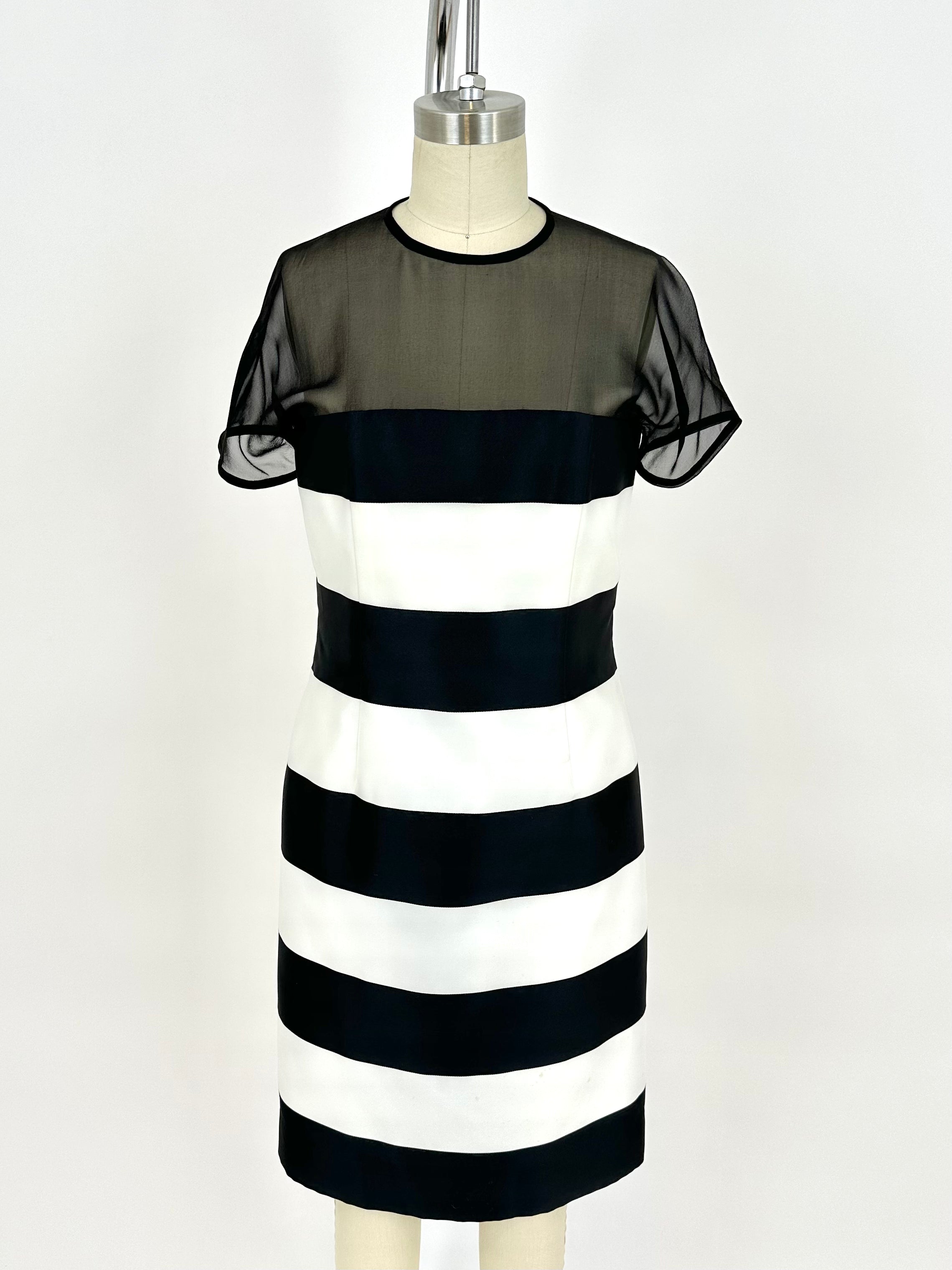 Oscar de la renta striped dress clearance