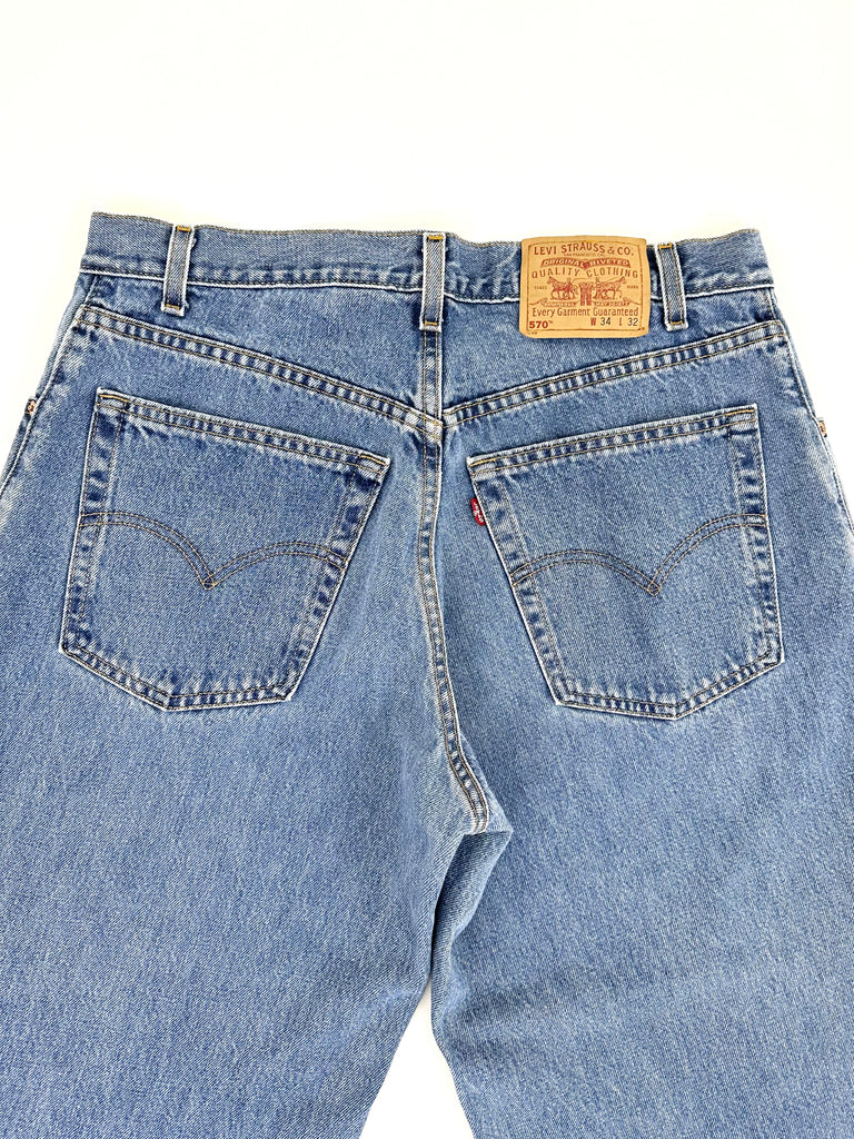 90s Levi's 570 Red Tab / Size 34