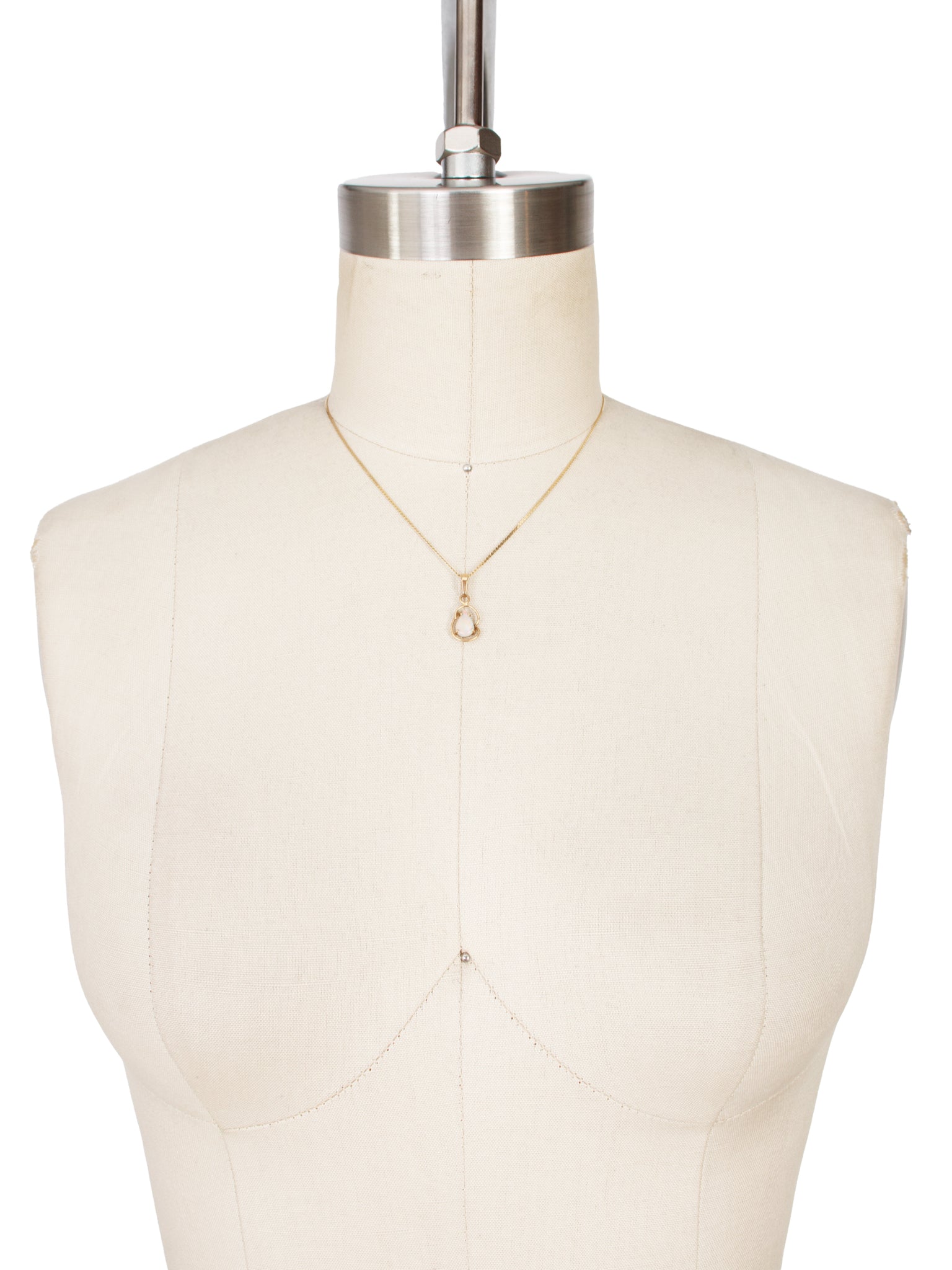 14K S-Chain & 9k Teardrop Opal Necklace