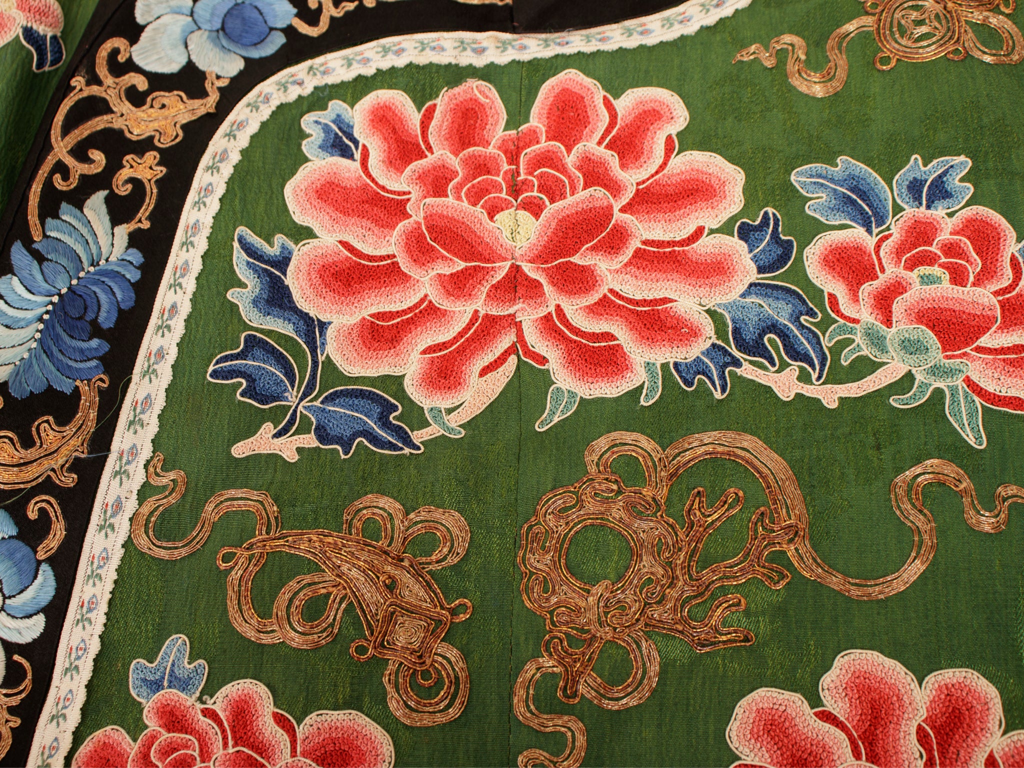 Antique Chinese Silk Embroidered Vest