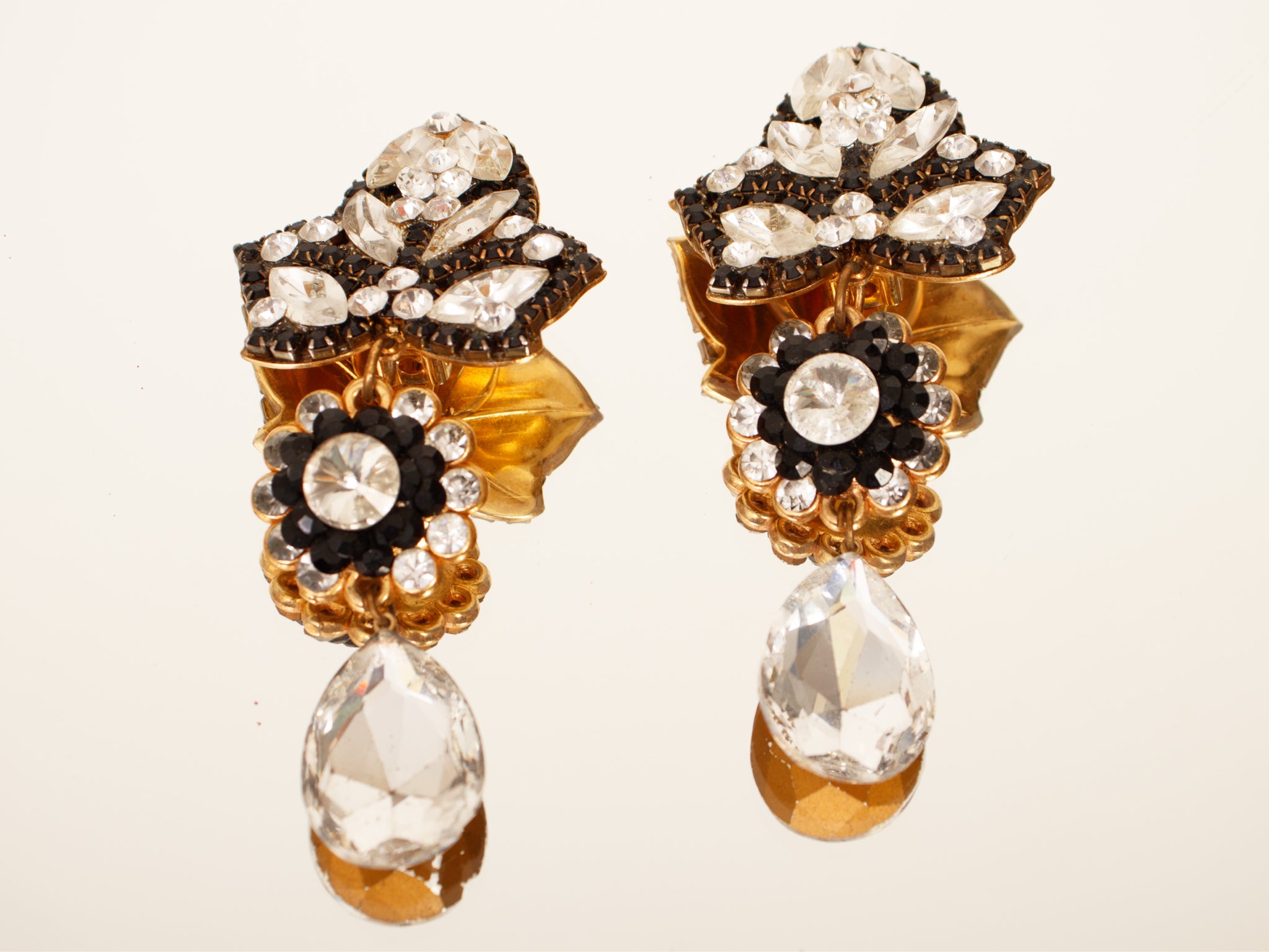 Tria Floral Leaf Rhinestone Dangle Clip-On's