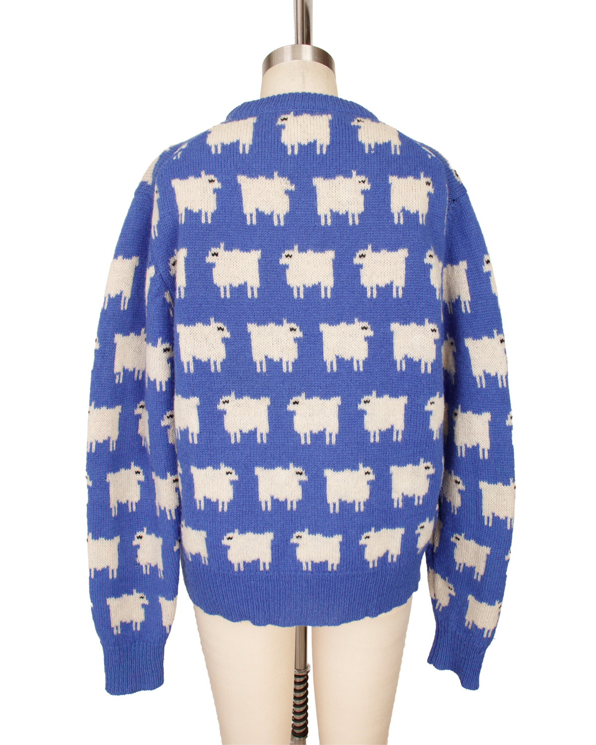 Impressions II Intarsia Sheep Pattern Sweater
