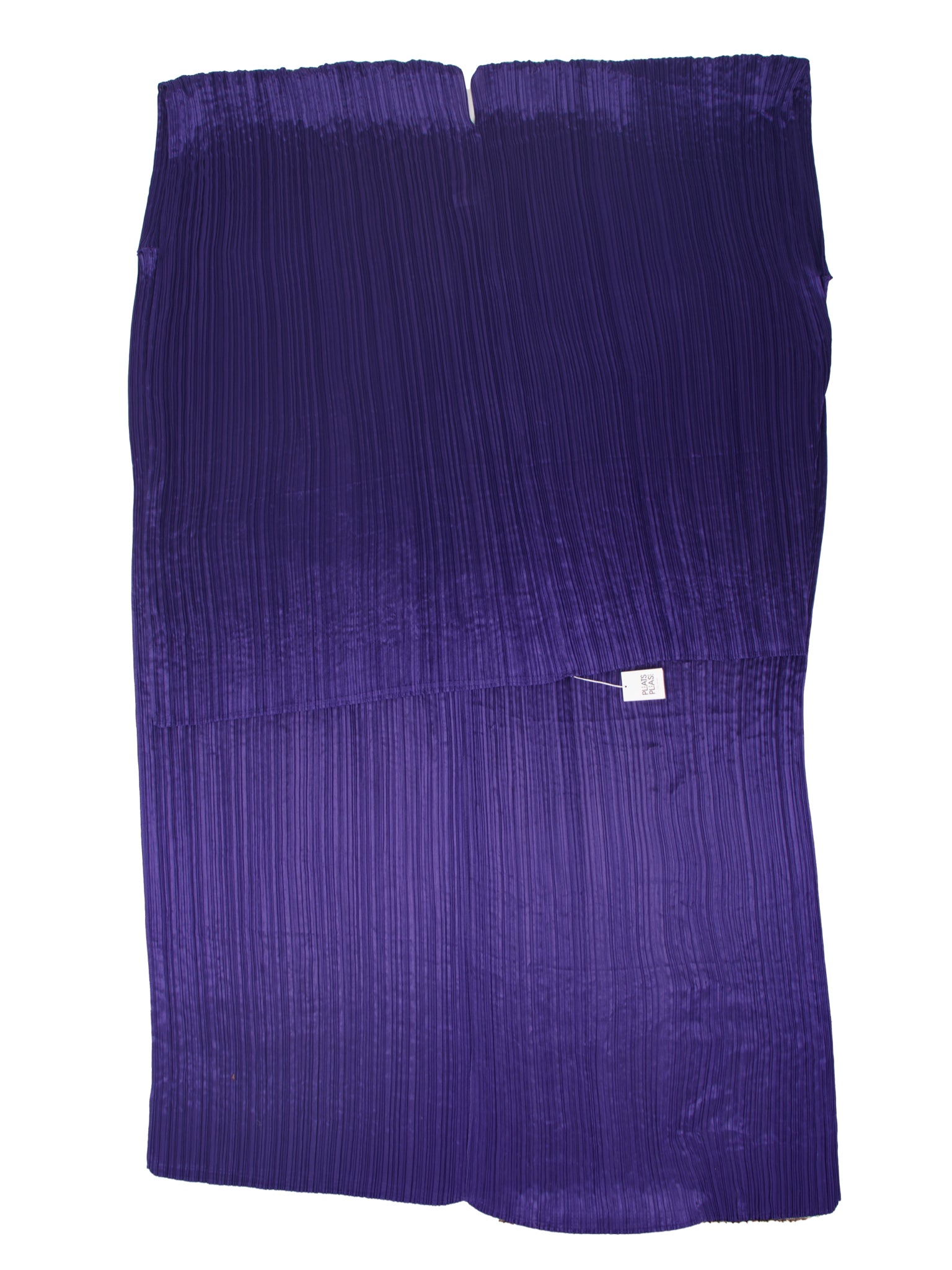 2025 Pleats Please November Madam T