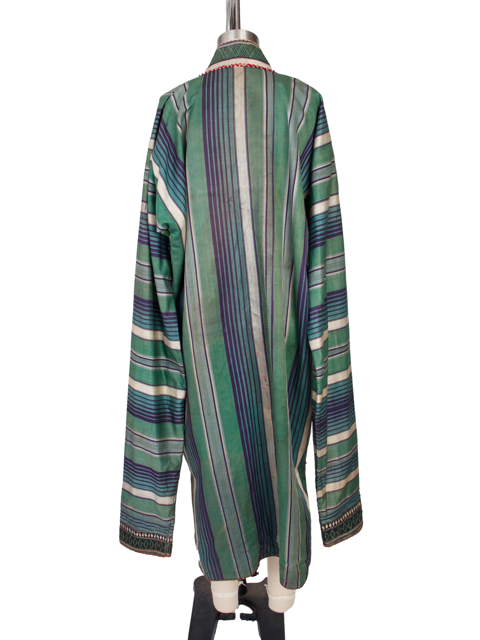 Antique Silk Woven Elongated Sleeve Coat