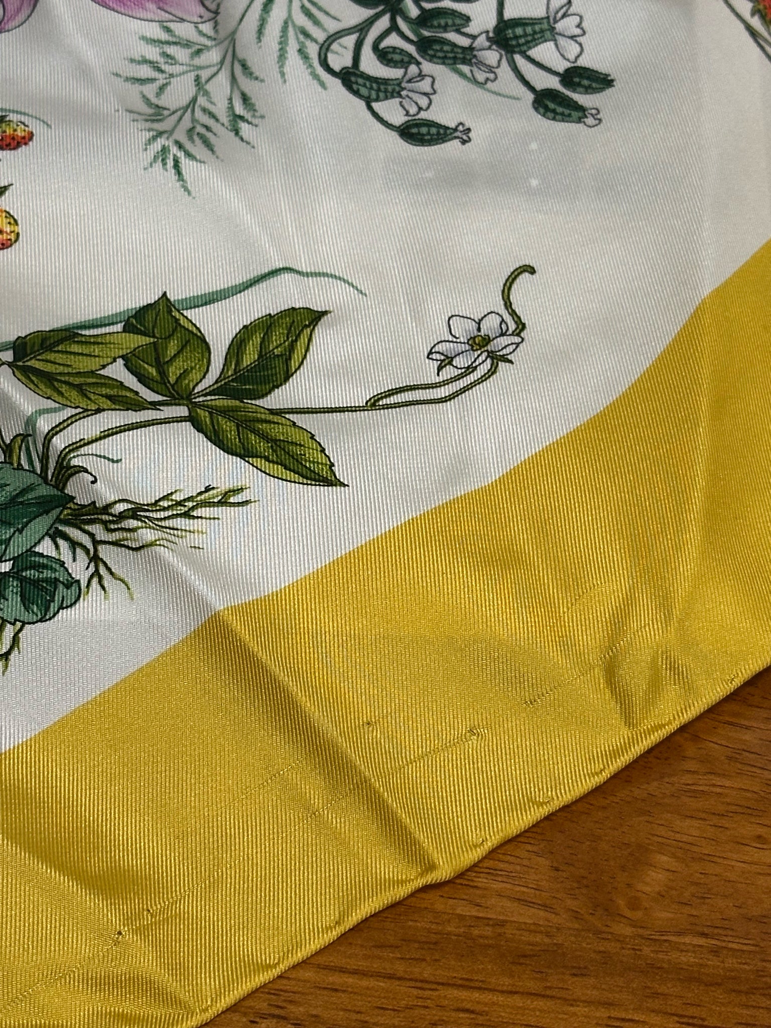 Gucci Accessory Collection Silk Floral Scarf