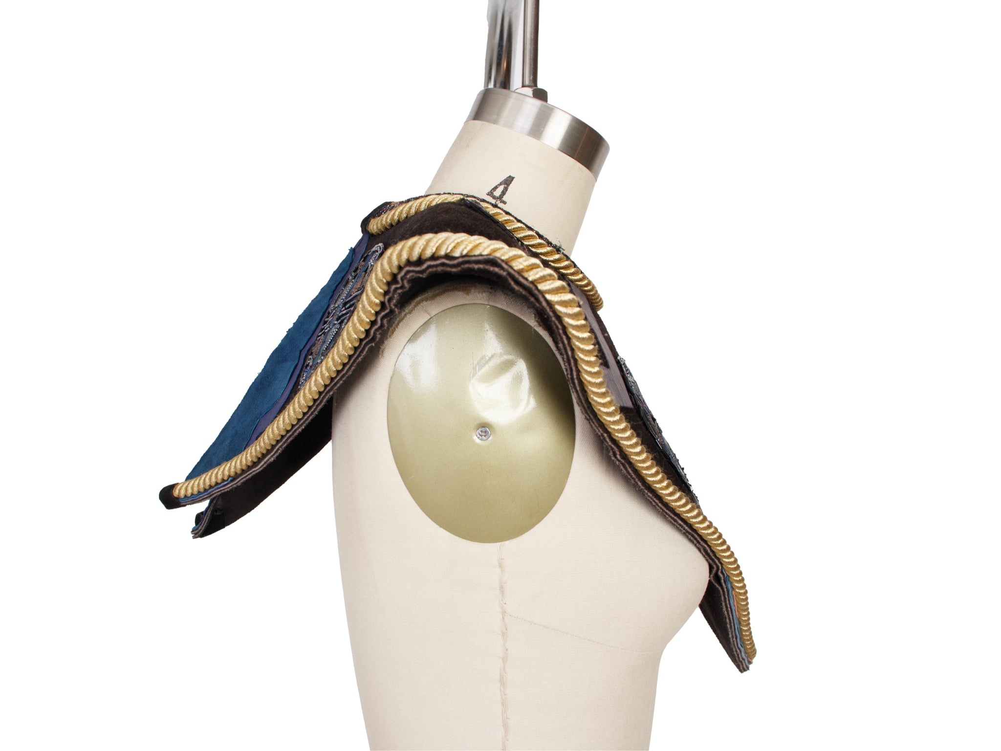 Laise Adzer Suede Art-To-Wear Collar