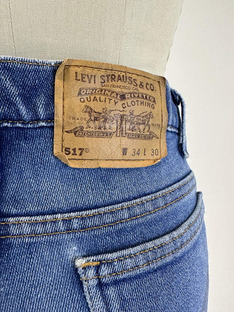 80's Levis 517 Distressed Jeans / Size 34