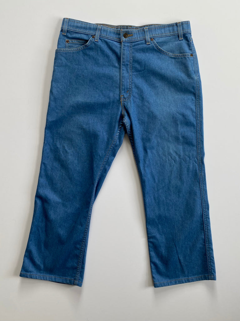 Levi’s Light Blue Wash Jeans (36”W)